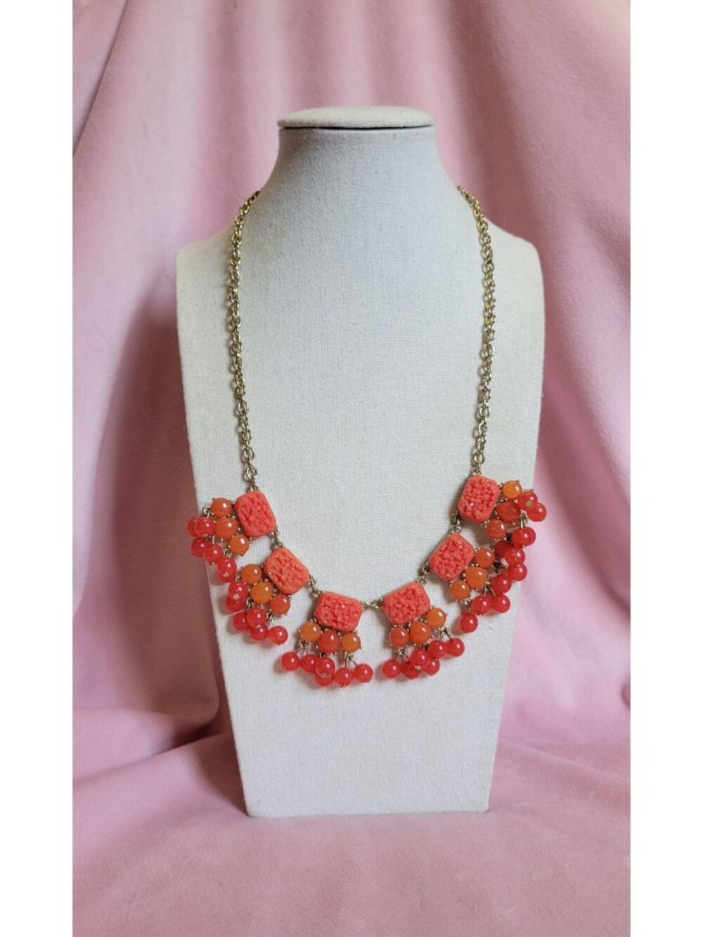 Bright Orange Gold Tone Chain Beaded Dangle Costume Necklace N1A